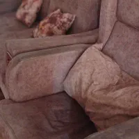 مبل مان هشت نفر با یک جفت قالی