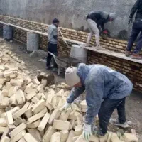 پیمانکار بنا بنایی سفیدکاری بازسازی تخریب کار هستم