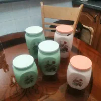 ظرف حبوبات ونگهدارنده