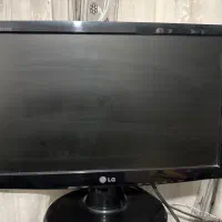 مانیتور الجی ۱۹ دکمه لمسی