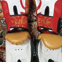 دست کش بوکس|تجهیزات ورزشی|ری, علایین|دیوار