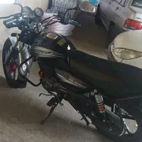 bx200 مدل1404 موتور در حد صفر میباشد فاقد بیم