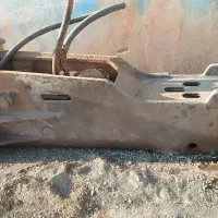 چکش بیل ۳۲۰ سوسان|خودرو سنگین|یزد, |دیوار