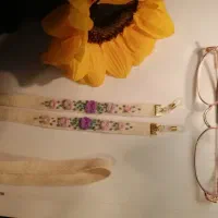 بند عینک گلدوزی شده