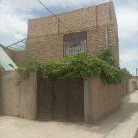 دوطبقه شیک ماشین رو تمیز