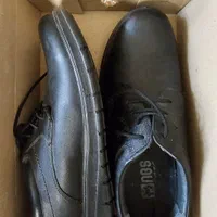 کفش ایمنی و پرسنلی سایز ۴۲|کیف، کفش، کمربند|بندر دیر, |دیوار