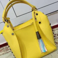 کیف و کفش|کیف، کفش، کمربند|قائن, |دیوار