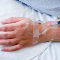 تزریقات و خدمات پرستاری در منزل با بهترین کیفیت
