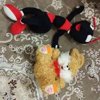 خرس و عروسک مورچه