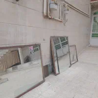 اینه|آینه|نیشابور, گمنام غربی|دیوار