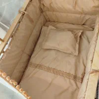تخت کنار مادر نوزاد