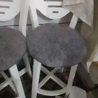 دو عدد صندلی چوبی