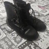 کفش در حد نو اصلا پوشید نشده|کیف، کفش، کمربند|چهارباغ, |دیوار