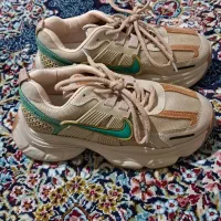 یک جفت کفش|کیف، کفش، کمربند|جیرفت, |دیوار