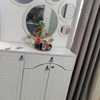 مبل هفت نفره و جاکفشی و آکواریوم و میز تلویزیون