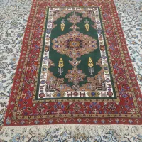 قالیچه دست بافت گنبد کف ابریشم و چله ابریشم