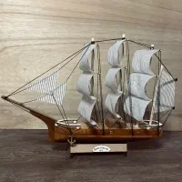 ماکت کشتی بادبانی دکوری چوبی