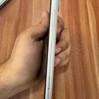 اپل iPhone 11 با حافظهٔ ۱۲۸ گیگابایت