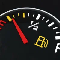 کیلومتر و آمپر و ایربگ