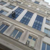 کارپیچ رولپلاک کردن نما بدون نیاز به داربست|خدمات پیشه و مهارت|گلستان (تهران), |دیوار