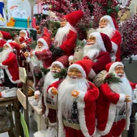 بابانوئل 30تا90 سانت درخت کریسمس وارداتی فیس واقعی|گل مصنوعی|اصفهان, ملک‌شهر|دیوار