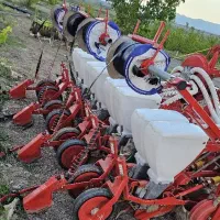 پنوماتیک ۸ ردیفه چغندر کار ،تراشکده