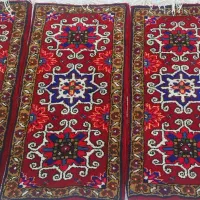 فرش پادری قرمز ابعاد ۱۲۰ در ۶۱