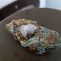 سنگ عقیق خیلی زیبا مناسب برای تزیینی و گلکسیونی