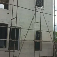 کارگر ساده برای کاشی کاری