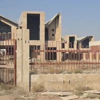 ویلای-نیمه-کاره