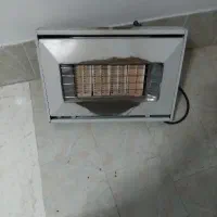 یک عددبخاری دیواری کارکرده ولی سالم ابسال