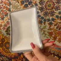 سرویس چینی ۱۸نفره|ظروف سرو و پذیرایی|آمل, |دیوار