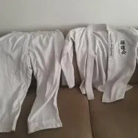 لباس تکواندو با وسایل