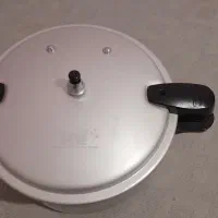 زودپز بزرگ|ظروف پخت‌وپز|ایلام, |دیوار