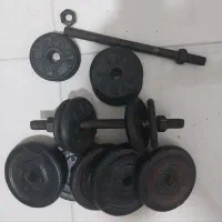 دو نوع دمبل ۲۶ کیلویی و ۱۶ کیلویی .|تجهیزات ورزشی|بندرعباس, |دیوار