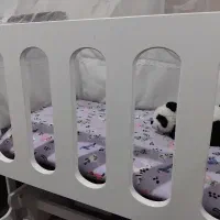 تخت و گهواره نوزاد برقی