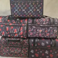 کیف صندوقی و فلاسکی