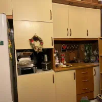 کابینت دست دوم درحد نو ۱۲ متر کرم قهوه ای