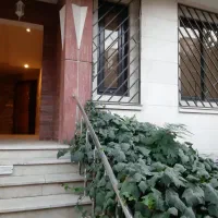 مغازه تجارتی ۱۵۰ متر حاشیه