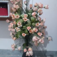 گل گلدان