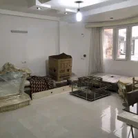 آپارتمان تک خواب طبقه اول بالای پیلوت (پارکینگ)