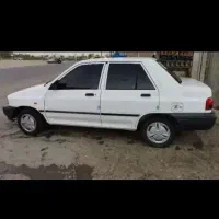 راننده بااتومبیل