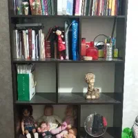 کتابخانه ویترین کمد