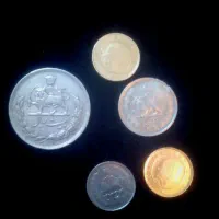 سکه شاهی خارجی جمهوری|کلکسیون سکه، تمبر، اسکناس|اصفهان, شفق|دیوار