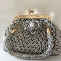 کیف مکرومه طوسی رنگ طرح دونه اناری