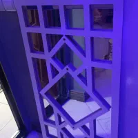 آینه دیواری
