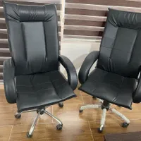 ۲ عدد صندلی چرخدار جکدار اداری