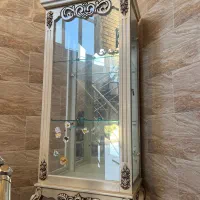 یک عدد ویترین