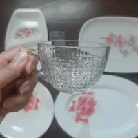 بشقاب ملامین و لیوان ایرانی در حد نو