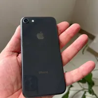 آیفون 8